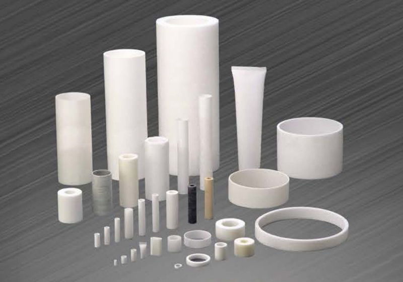 Melt-blown filter element